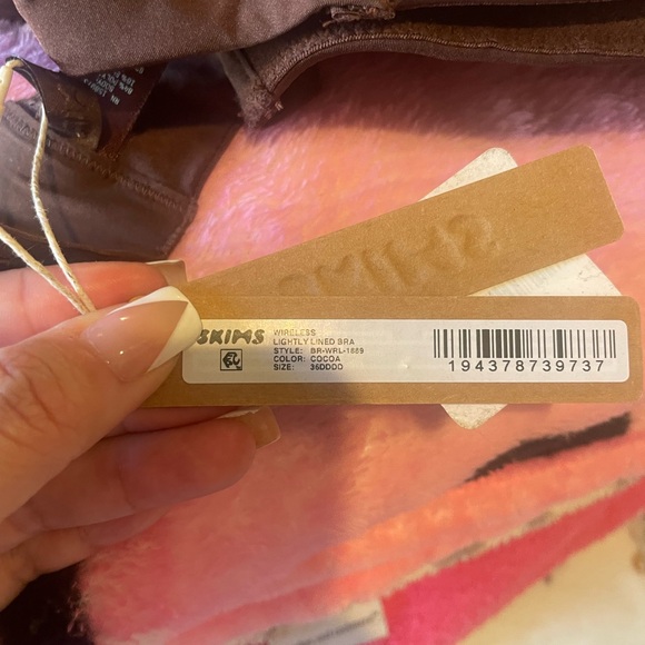 SKIMS Wireless Lightly Lined Bra COCOA!! - Picture 4 of 4